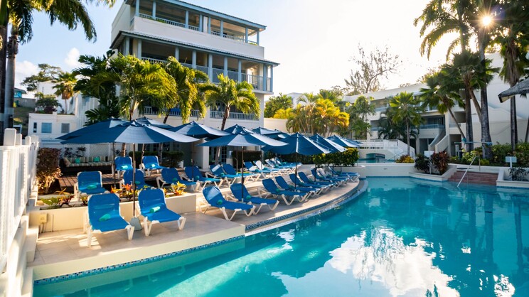 Savannah Beach Club Hotel & Spa